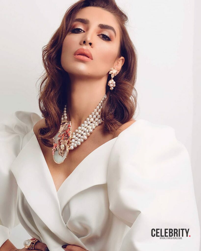 Rim El Benna Wiki, Biographie, Age, Taille, Mariage, Contact & Informations